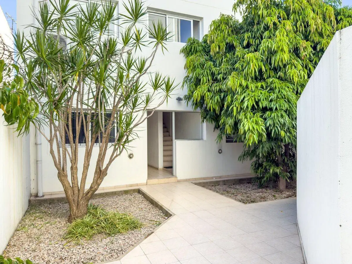 DEPARTAMENTO EN VENTA LA PLATA 4
