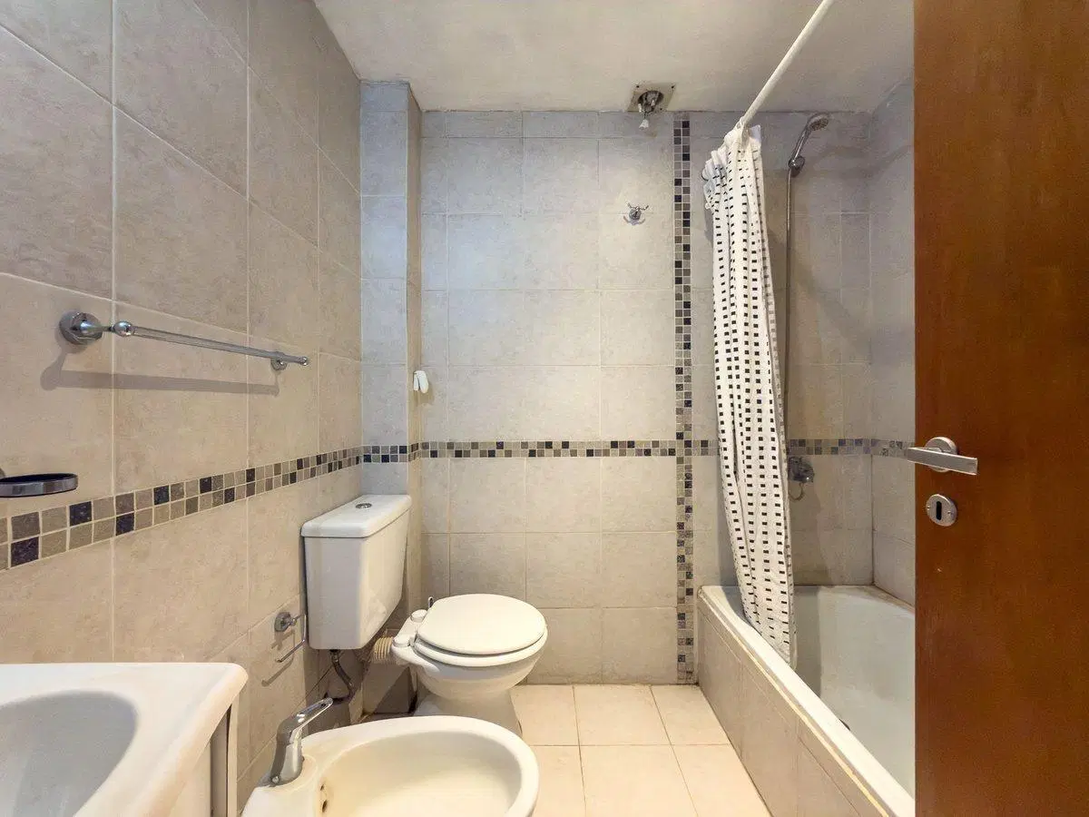 DEPARTAMENTO EN VENTA LA PLATA 2