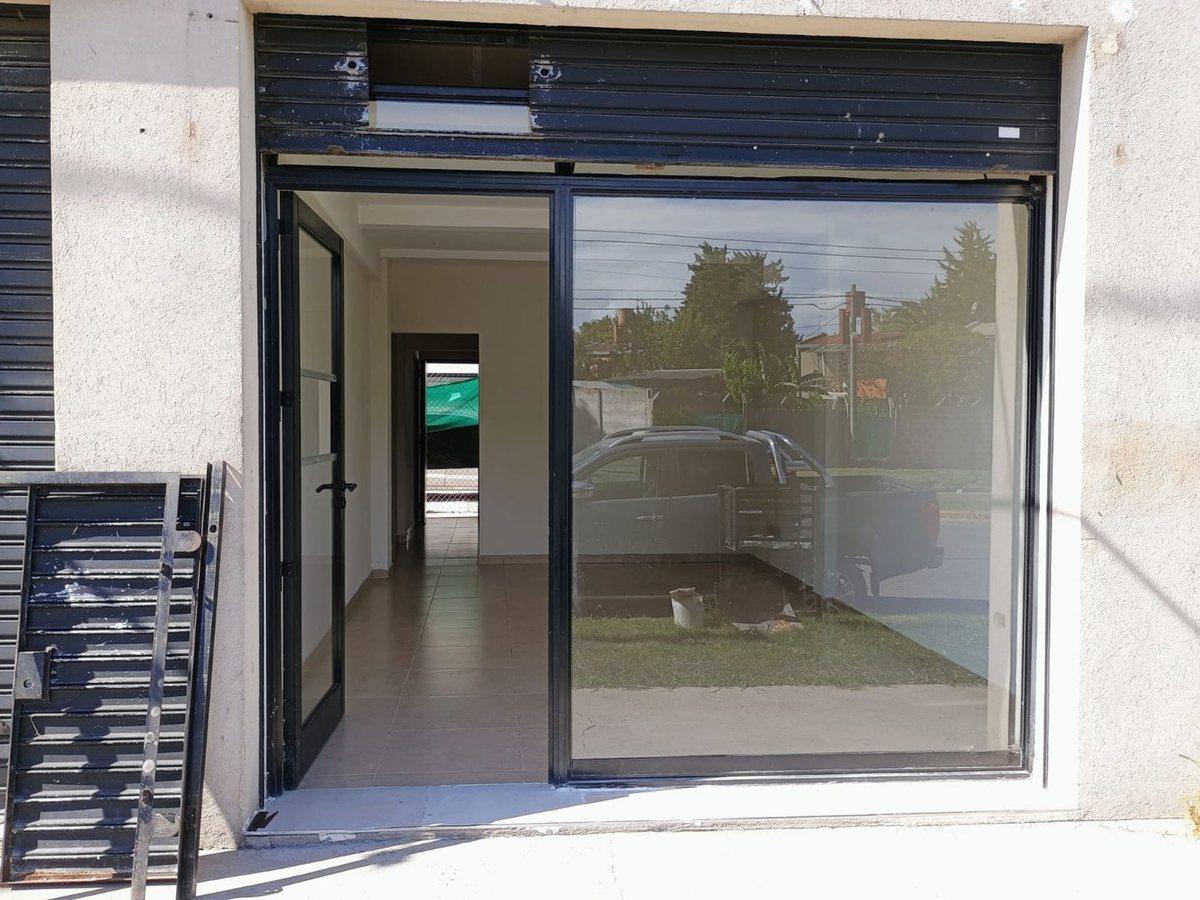 Local comercial en ALQUILER La Plata.