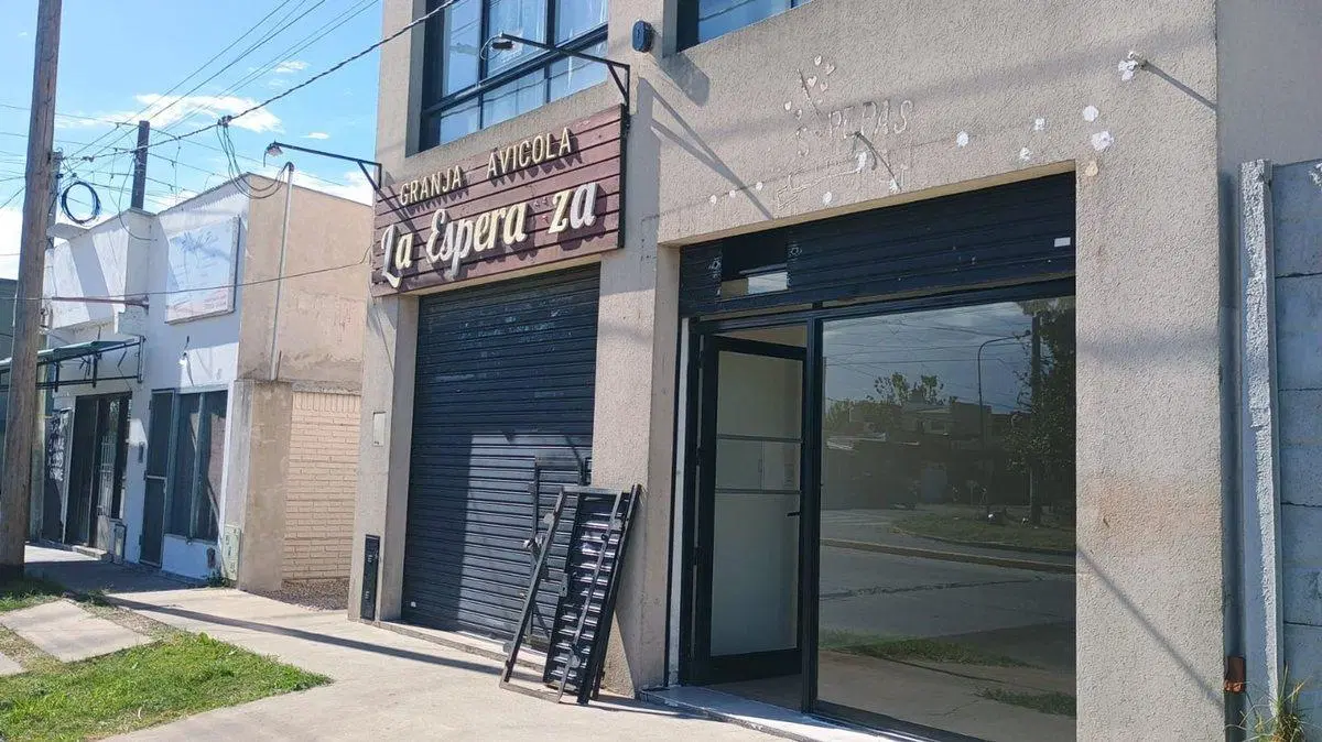 Local comercial en ALQUILER La Plata. 2
