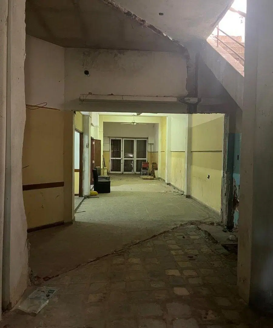 ALQUILER LOCAL COMERCIAL EN EZPELETA 4