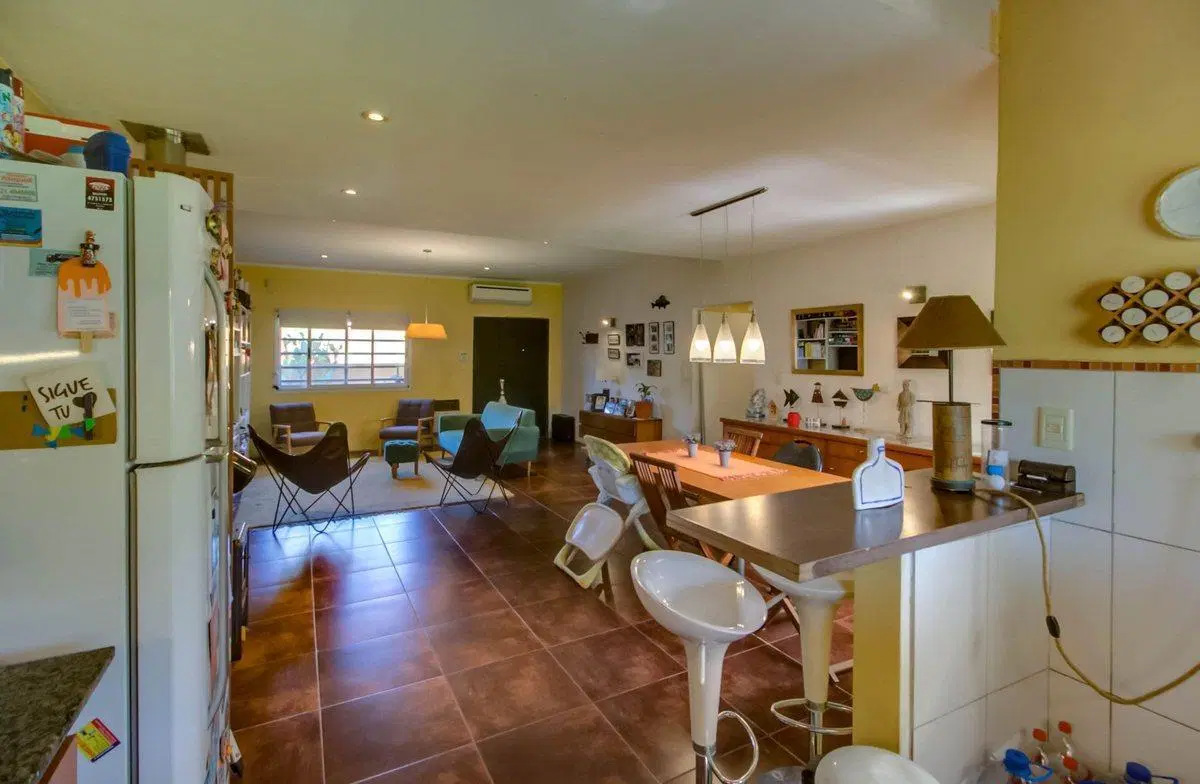CASAS EN VENTA EN VILLA ELISA, 3 DORMITORIOS 5