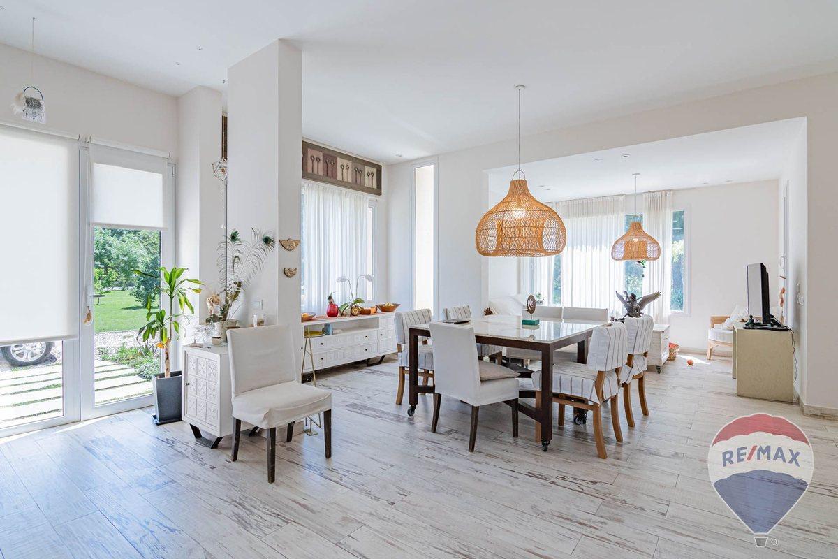 CASA EN VENTA EN CAMPOS DE ROCA