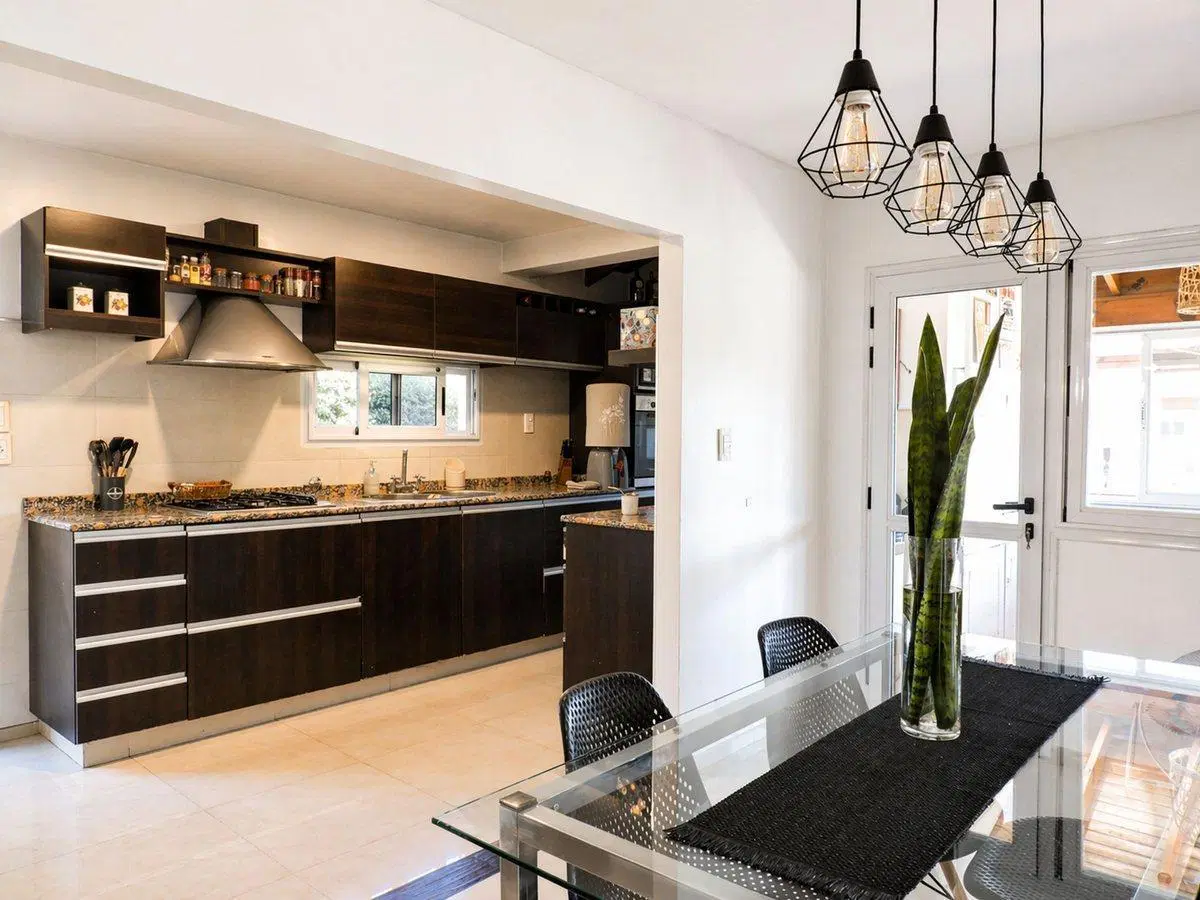 CASA EN VENTA EN BARRACAS DE IRAOLA 4