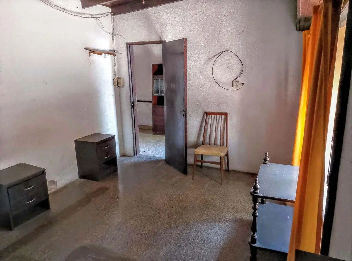 Casa en PH a remodelar o desarrollo en Berisso 2
