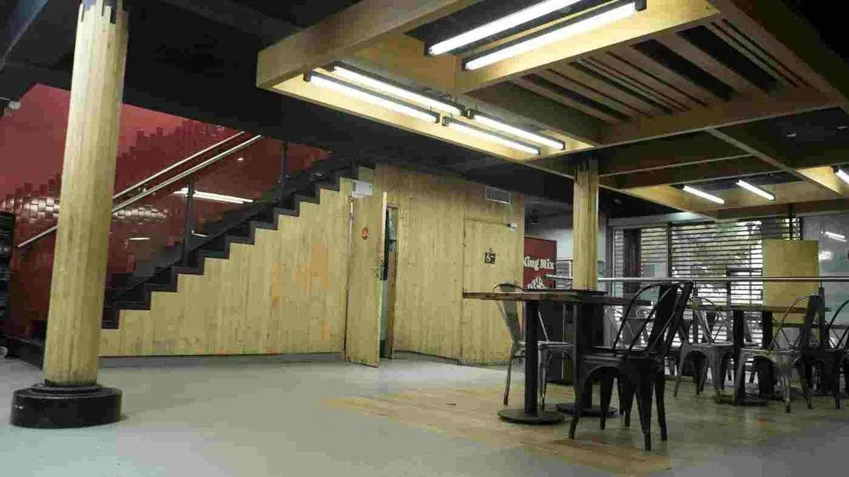 Local comercial en alquiler en La Plata 2