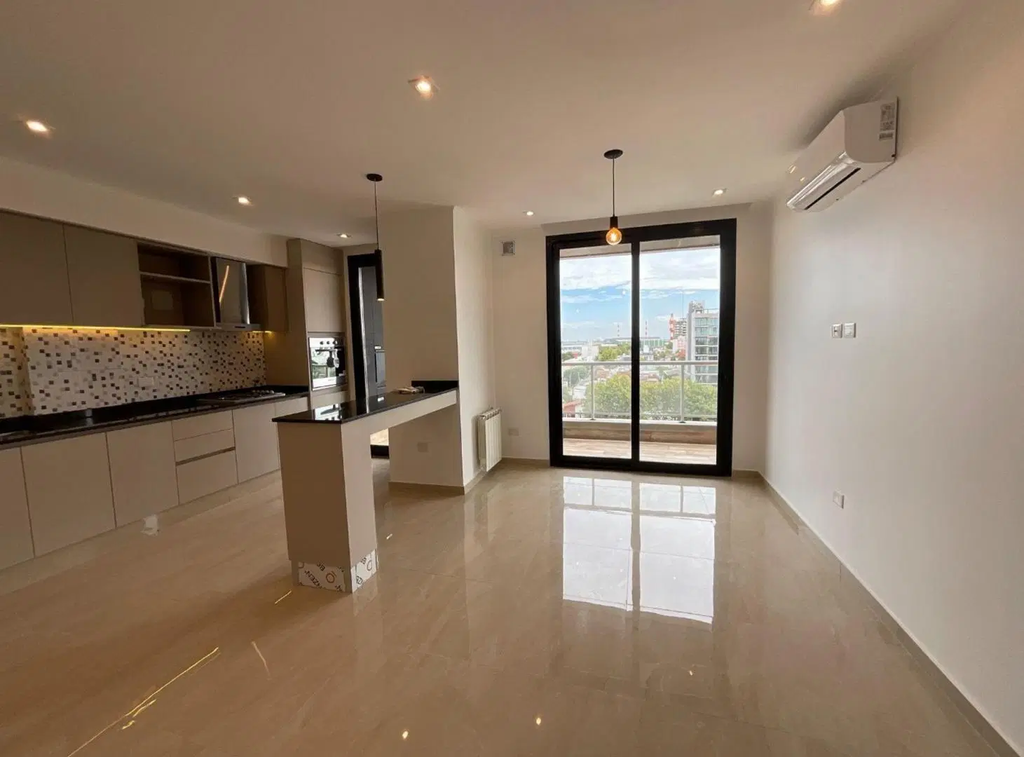 DEPARTAMENTO EN VENTA A ESTRENAR BERAZATEGUI 3 AMB 3