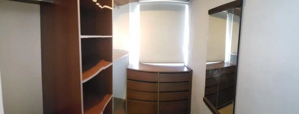 CASA EN VENTA EN GONNET 4