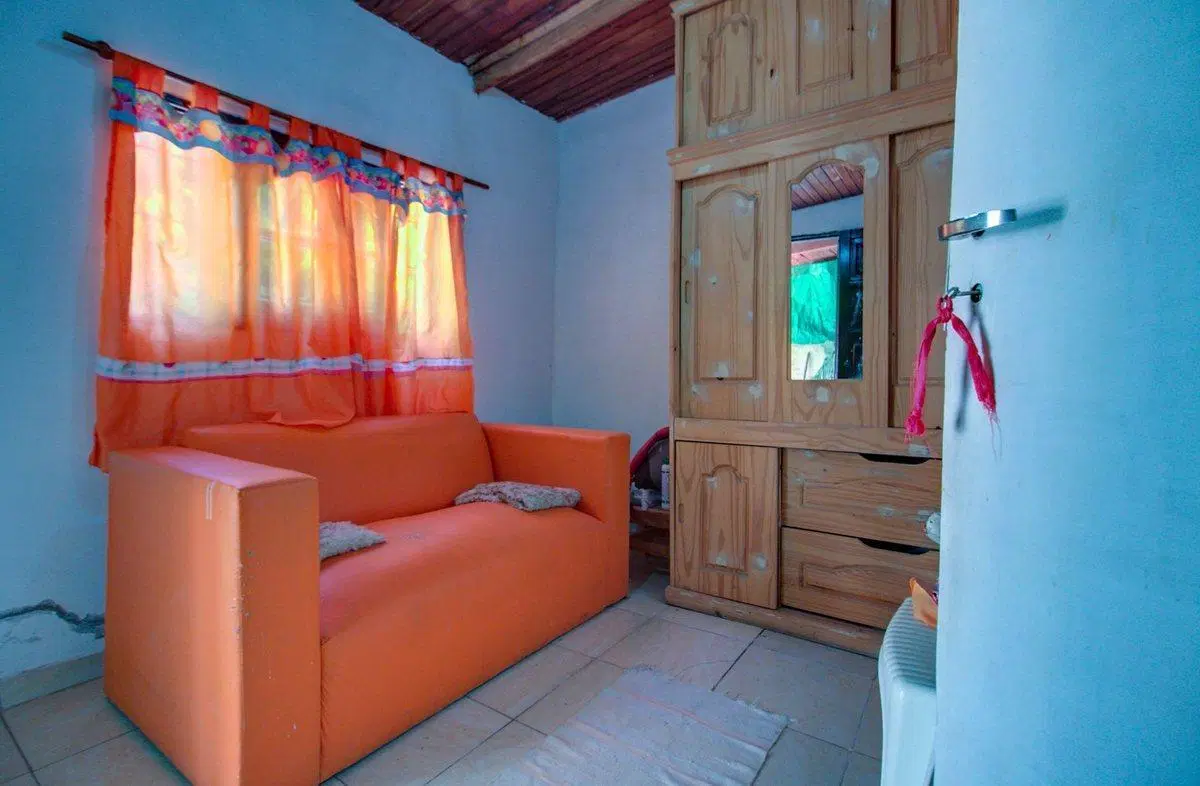 CASAS EN VENTA EN LA PLATA CON JARDIN 4