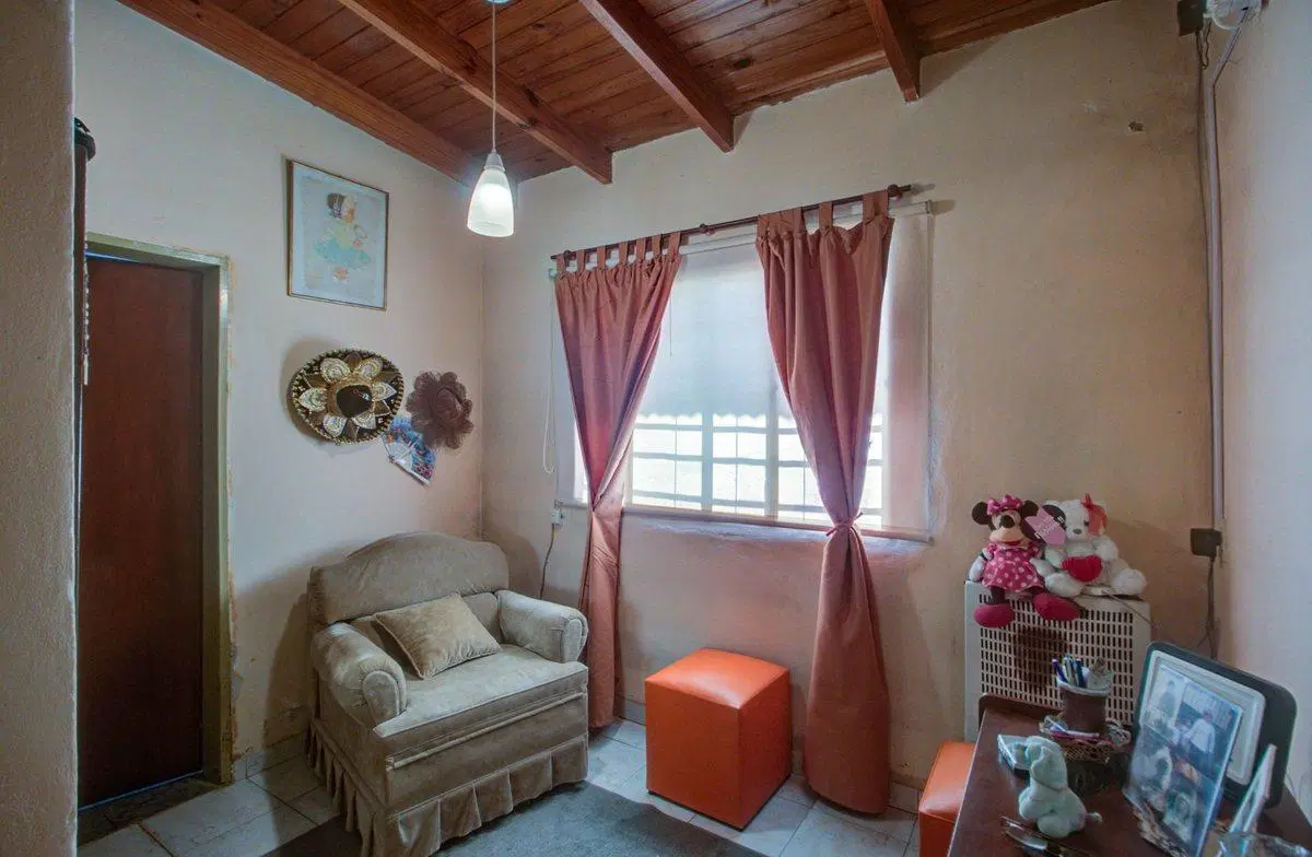 CASAS EN VENTA EN LA PLATA CON JARDIN 5
