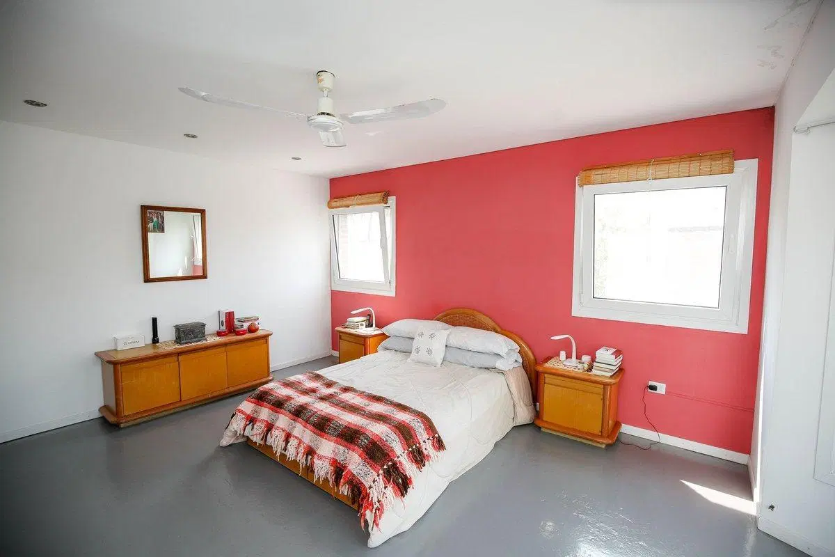 CASA EN VENTA EN CITY BELL 3