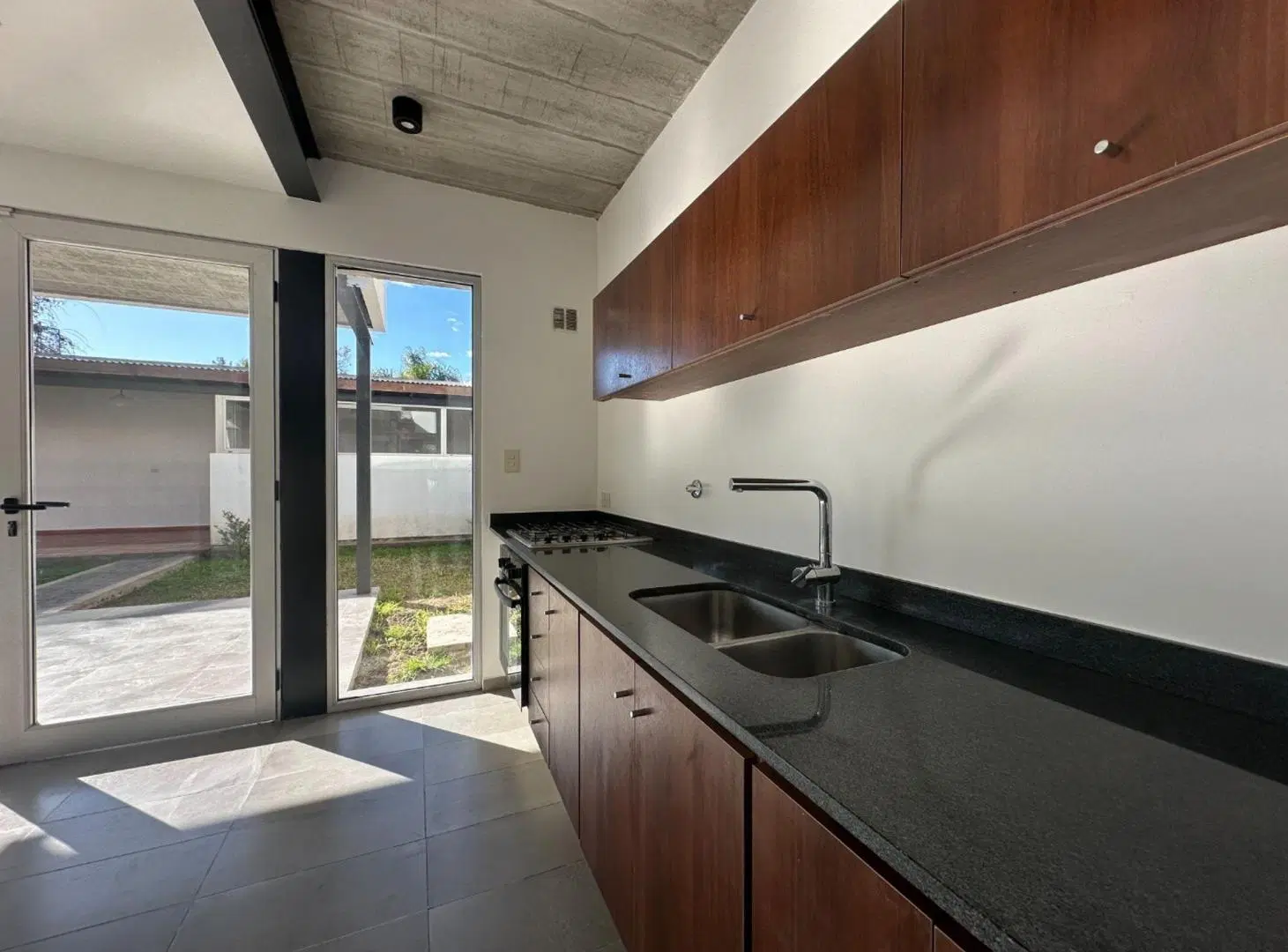 Casa en venta City Bell 4