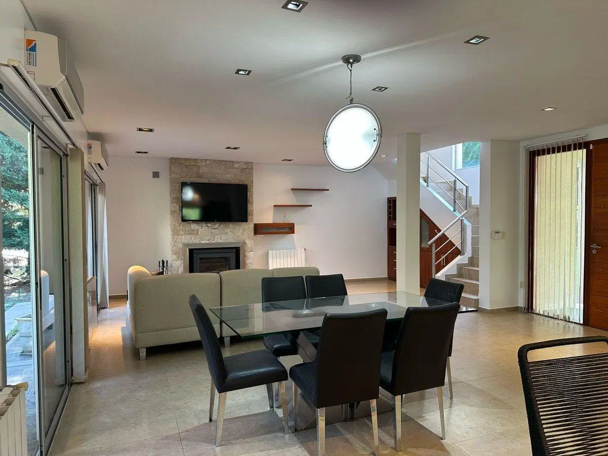 CASAS EN VENTA EN MIRALAGOS 3