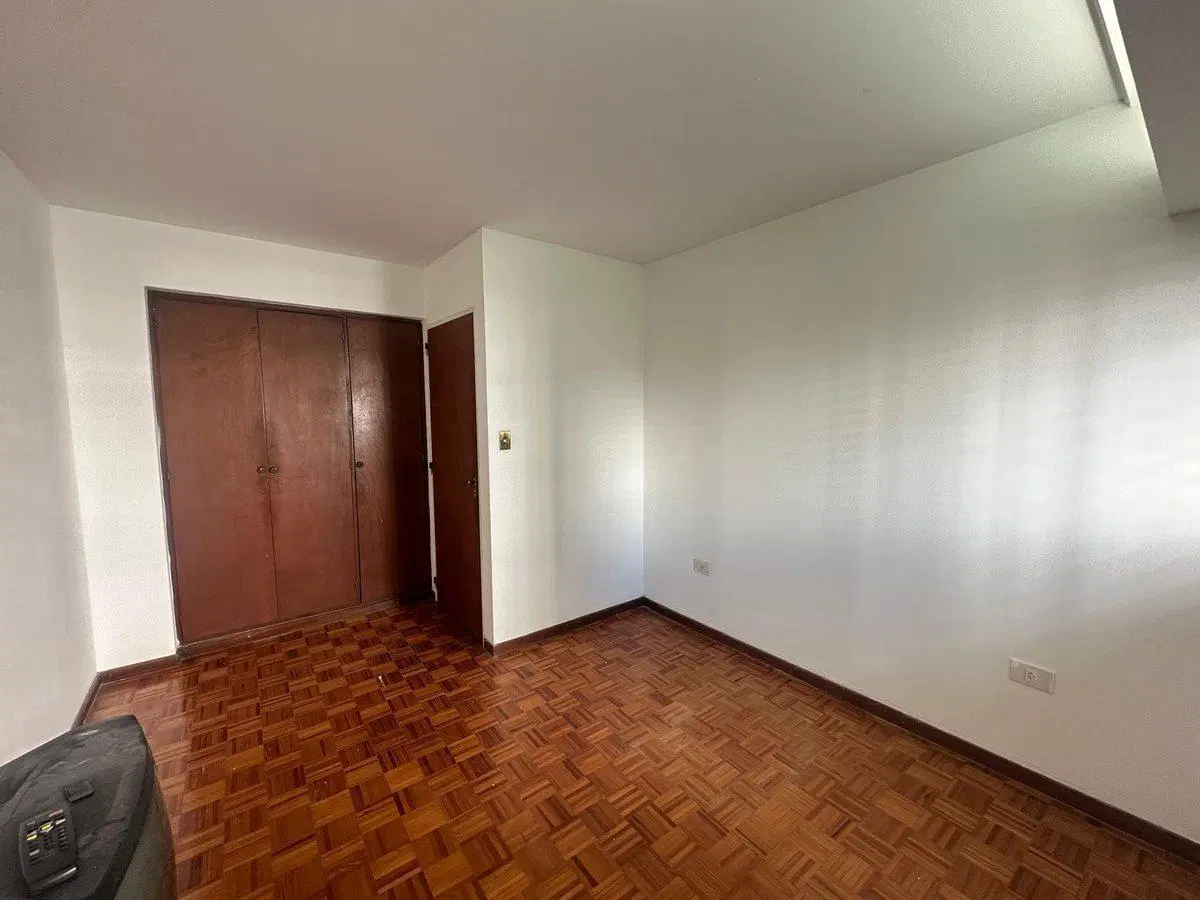 DEPARTAMENTO EN VENTA LA PLATA 3