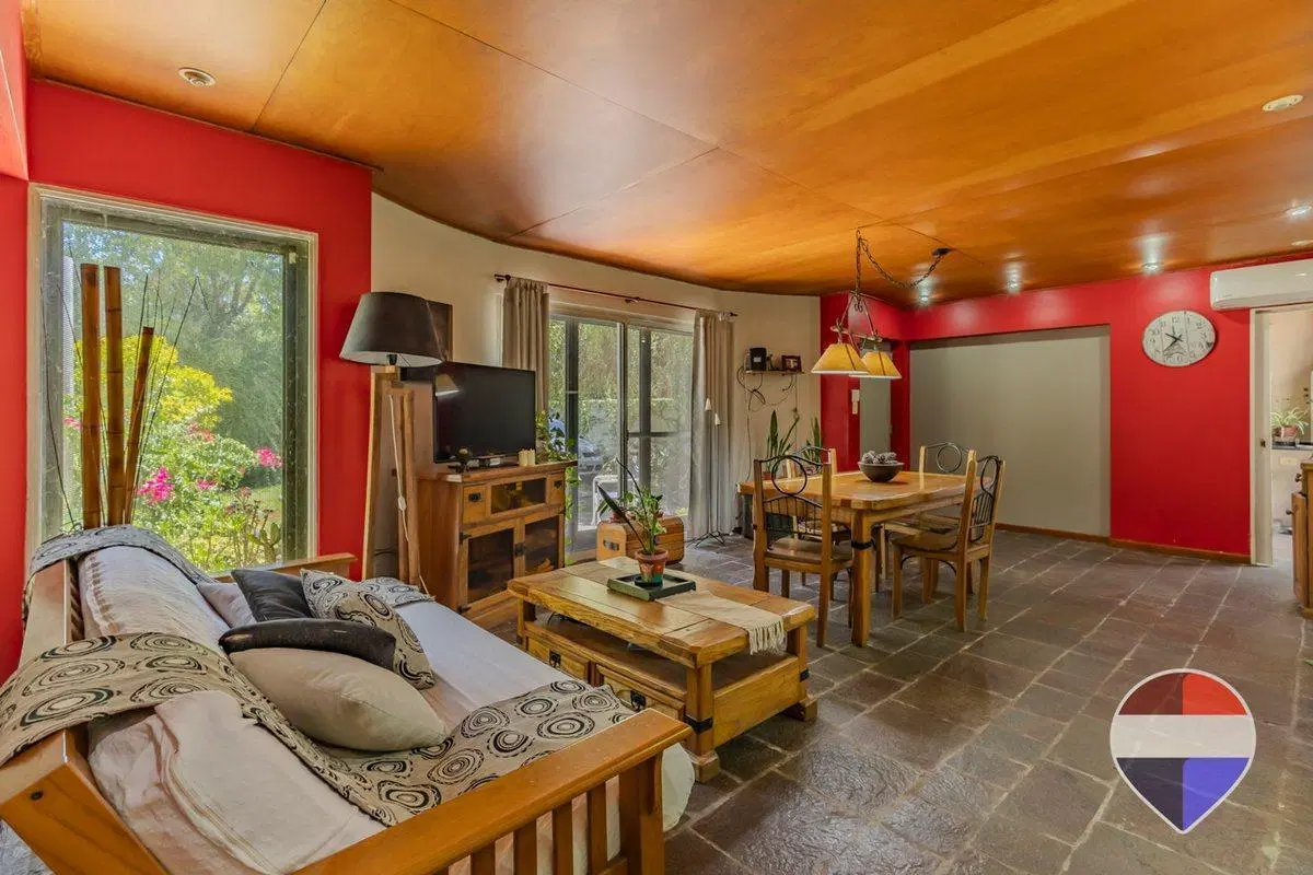 CASA EN VENTA EN GONNET LA PLATA 5