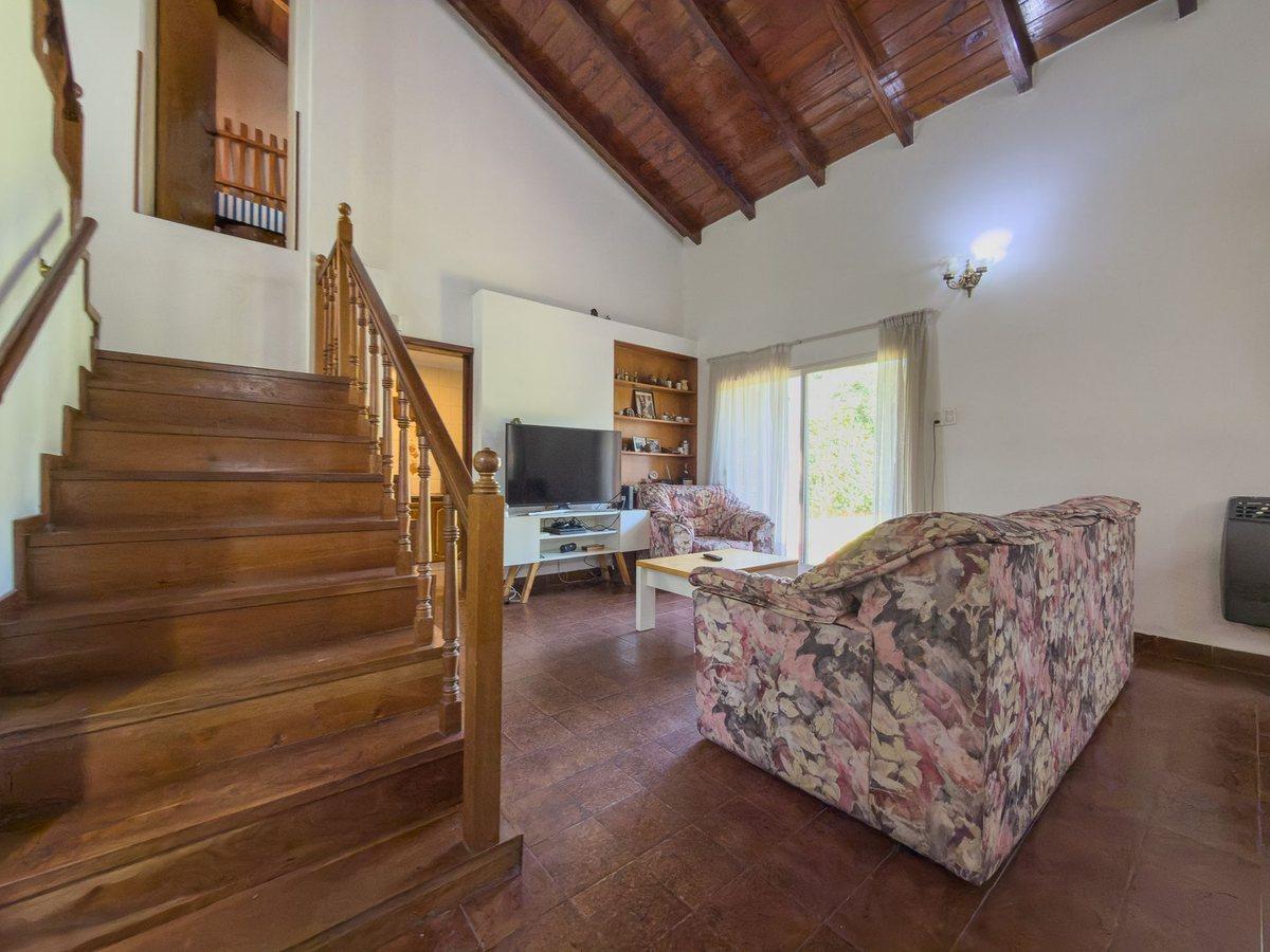 CASA EN VENTA DOS DORMITORIOS EN LA PLATA