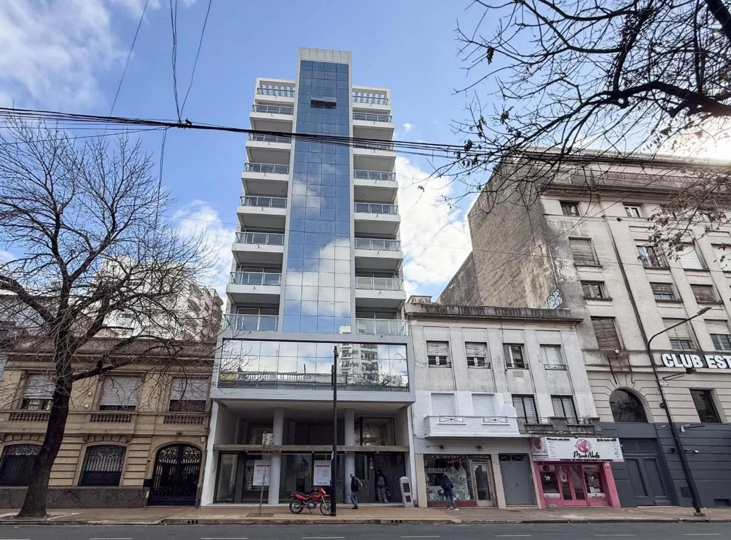 Local en venta en La Plata 5