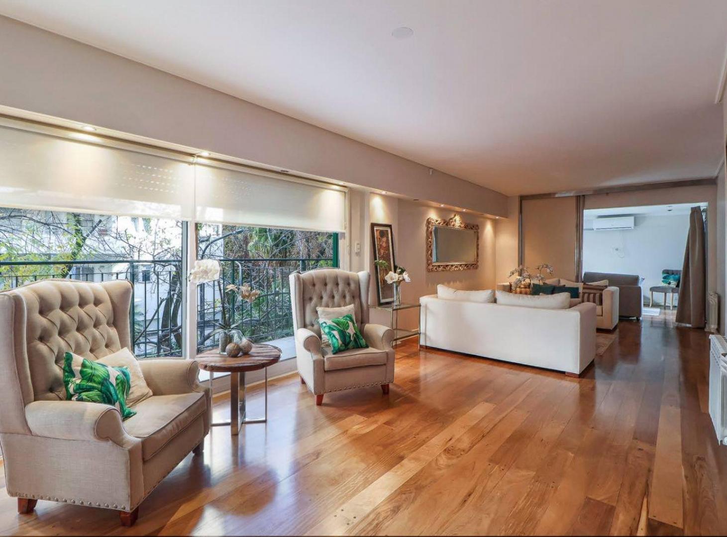 Departamento 6 ambientes con cochera en Alquiler