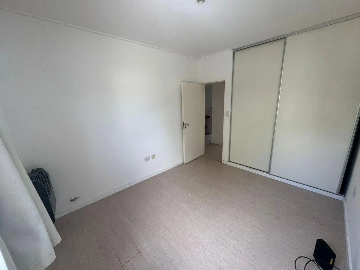DUPLEX EN ALQUILER CITY BELL 2