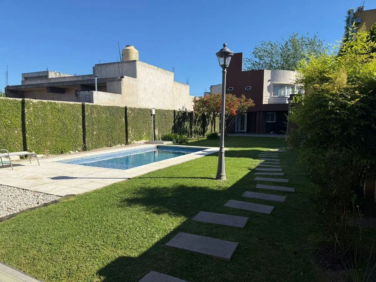 CASAS EN VENTA EN LA PLATA 2