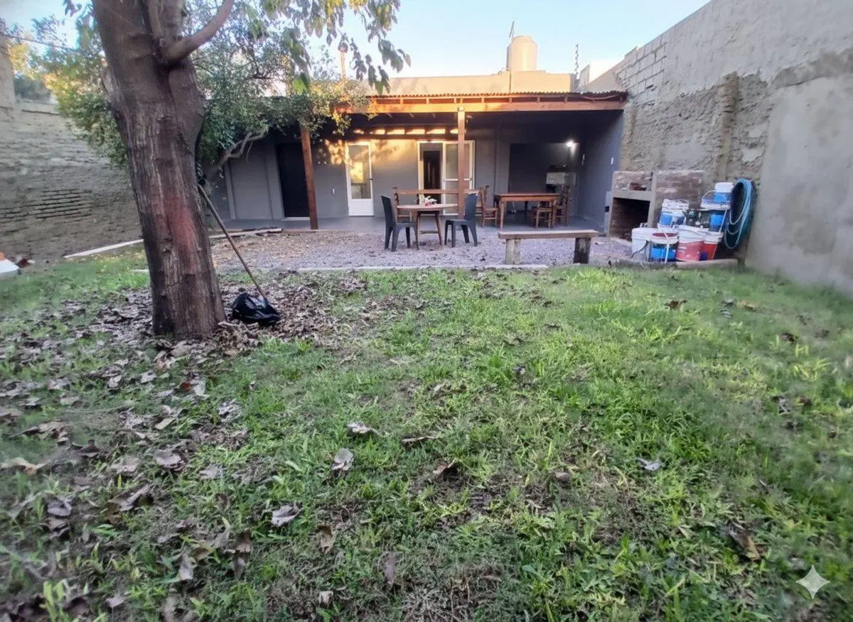 Venta Casa 2 Ambientes Ituzaingo 2