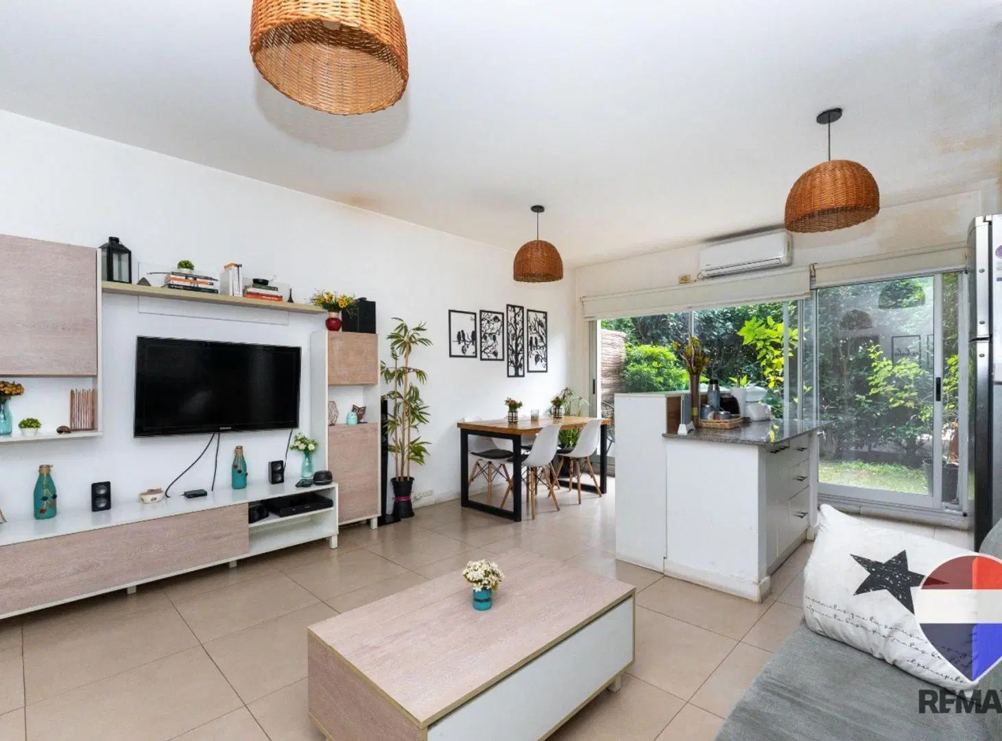 VENTA LOFT EN PB CON JARDÍN EN SENDERO NORDELTA 2