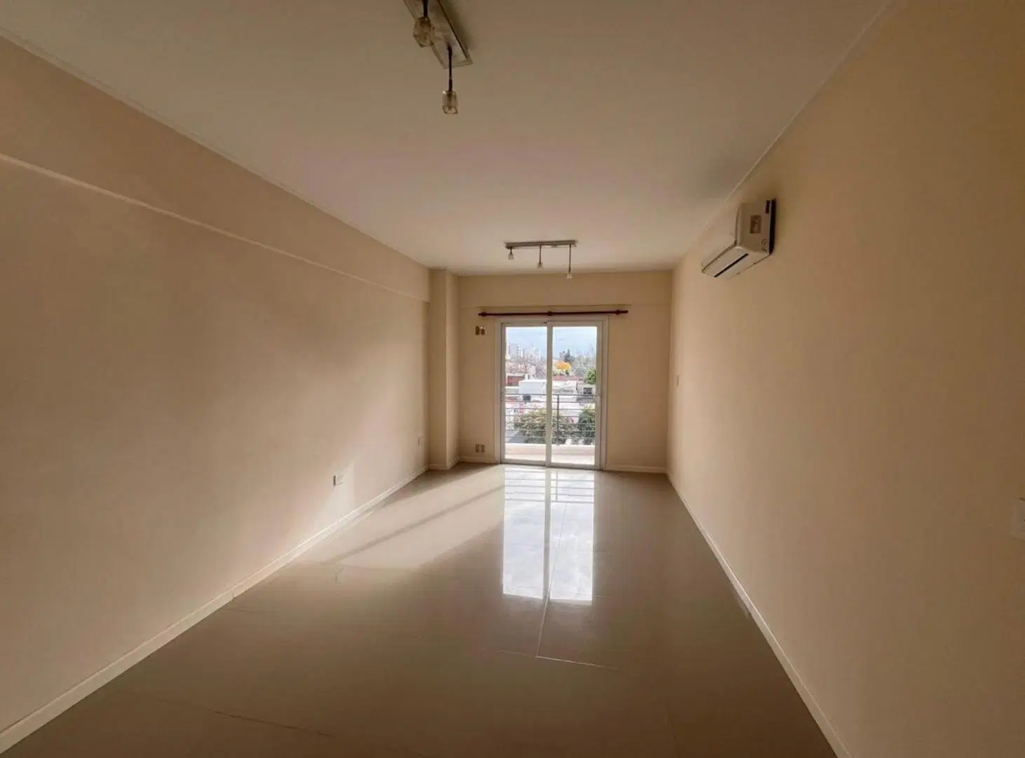 DEPARTAMENTO EN ALQUILER EN LA PLATA 2