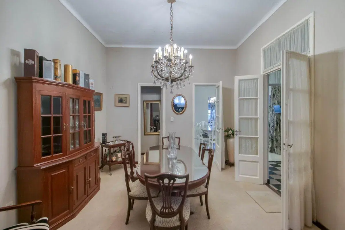 CASA EN VENTA EN LA PLATA 3