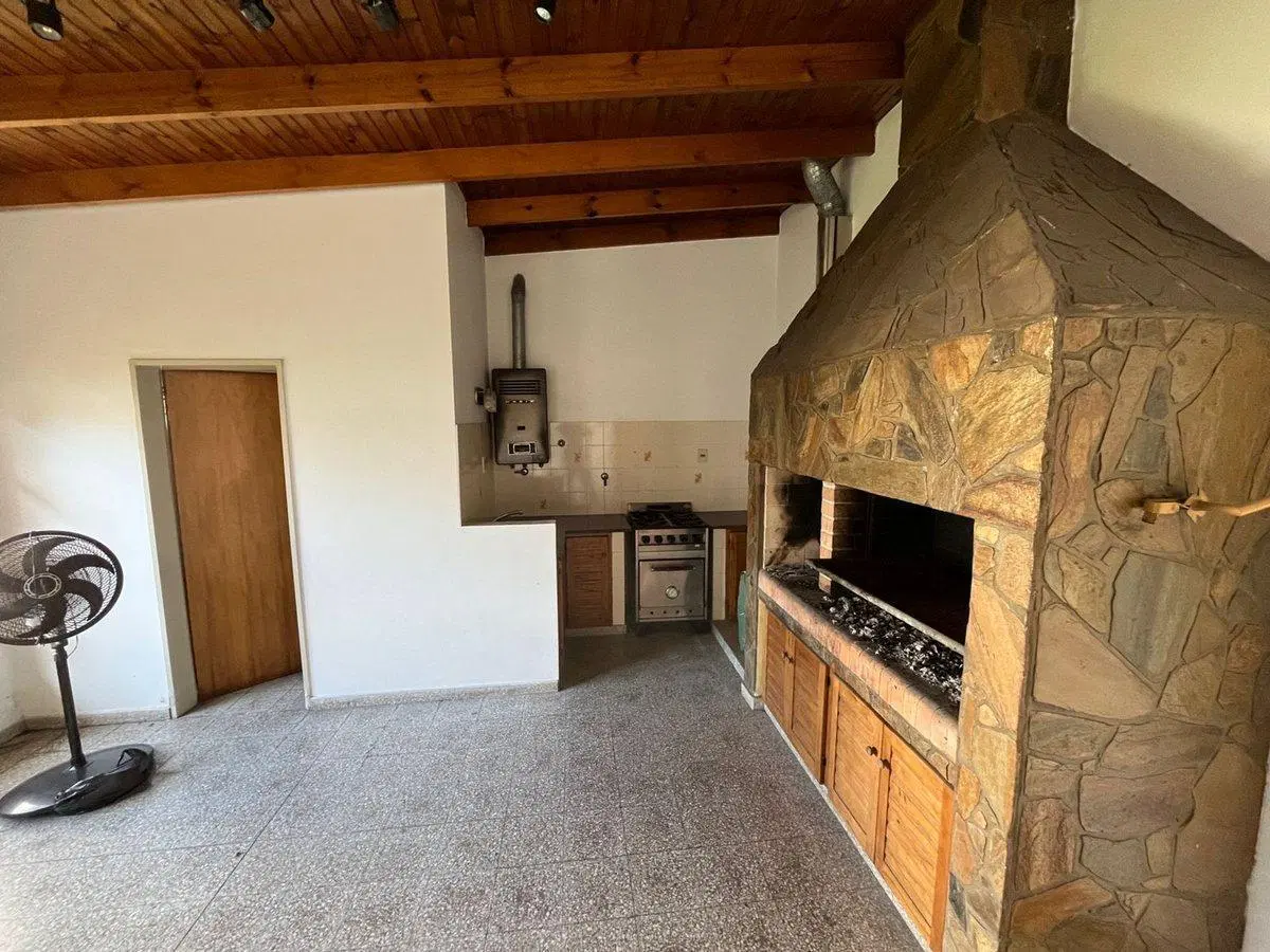 CASAS EN VENTA EN LA PLATA 5