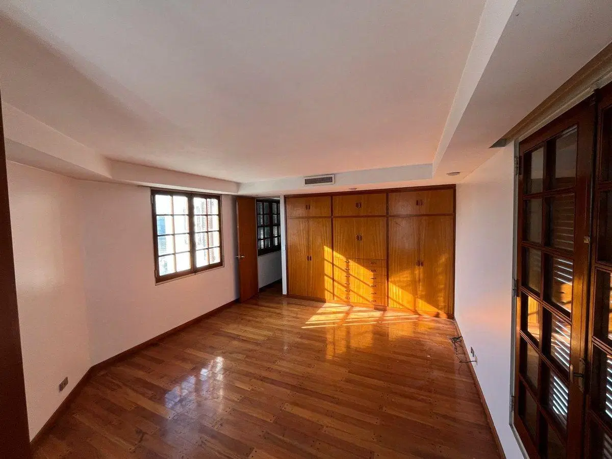 CASAS EN VENTA EN LA PLATA 4