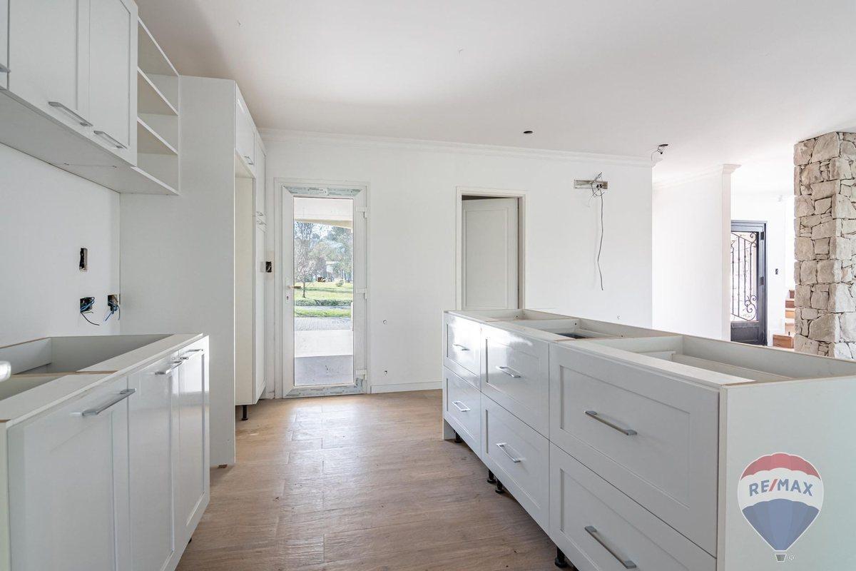 Foto de CASA EN VENTA EN MIRALAGOS, imagen 4