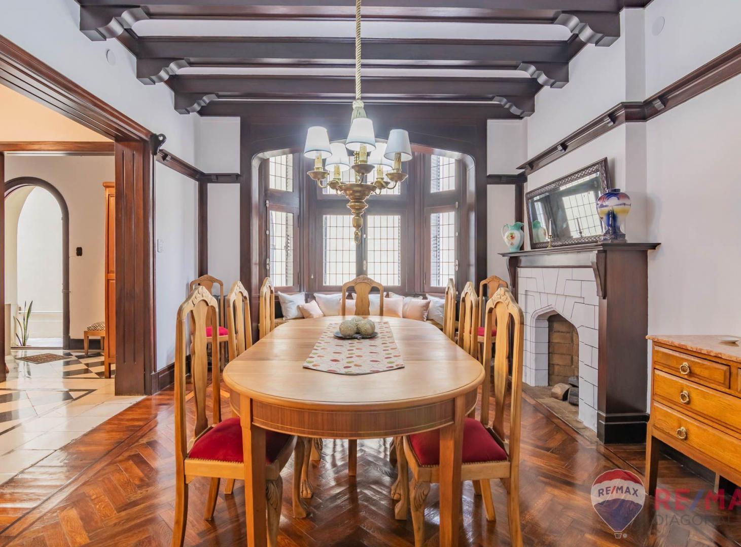Foto de CASA DE ESTILO RECICLADA A NUEVO EN VENTA LA PLATA, imagen 3