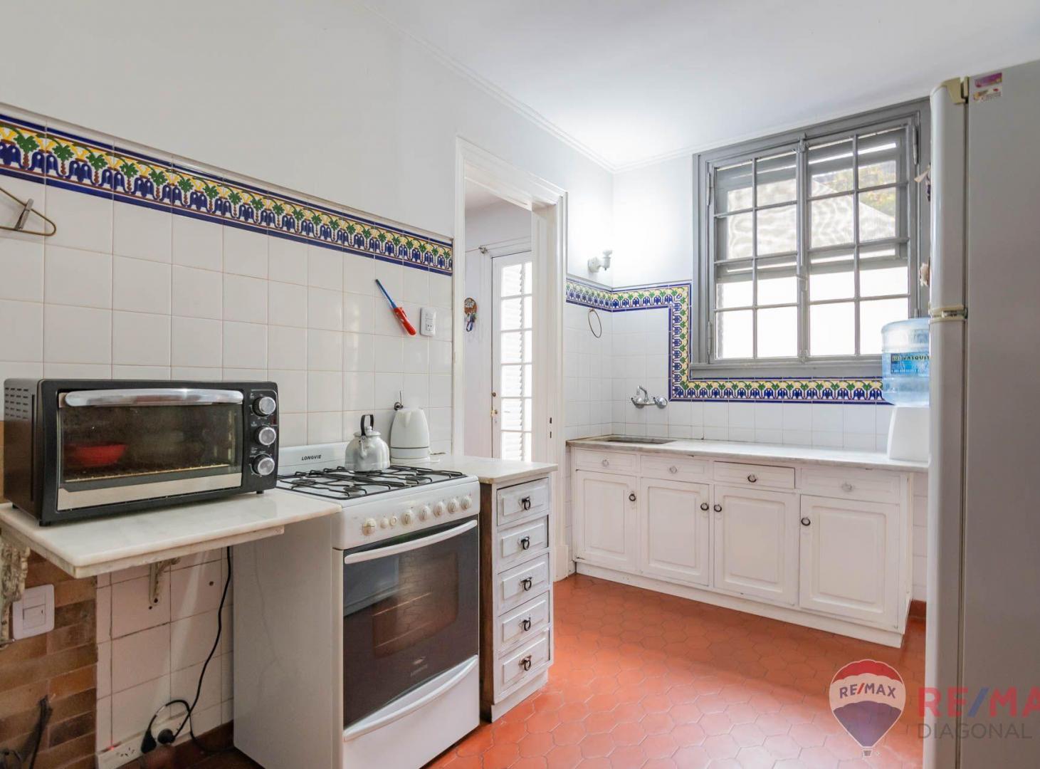 Foto de CASA DE ESTILO RECICLADA A NUEVO EN VENTA LA PLATA, imagen 5