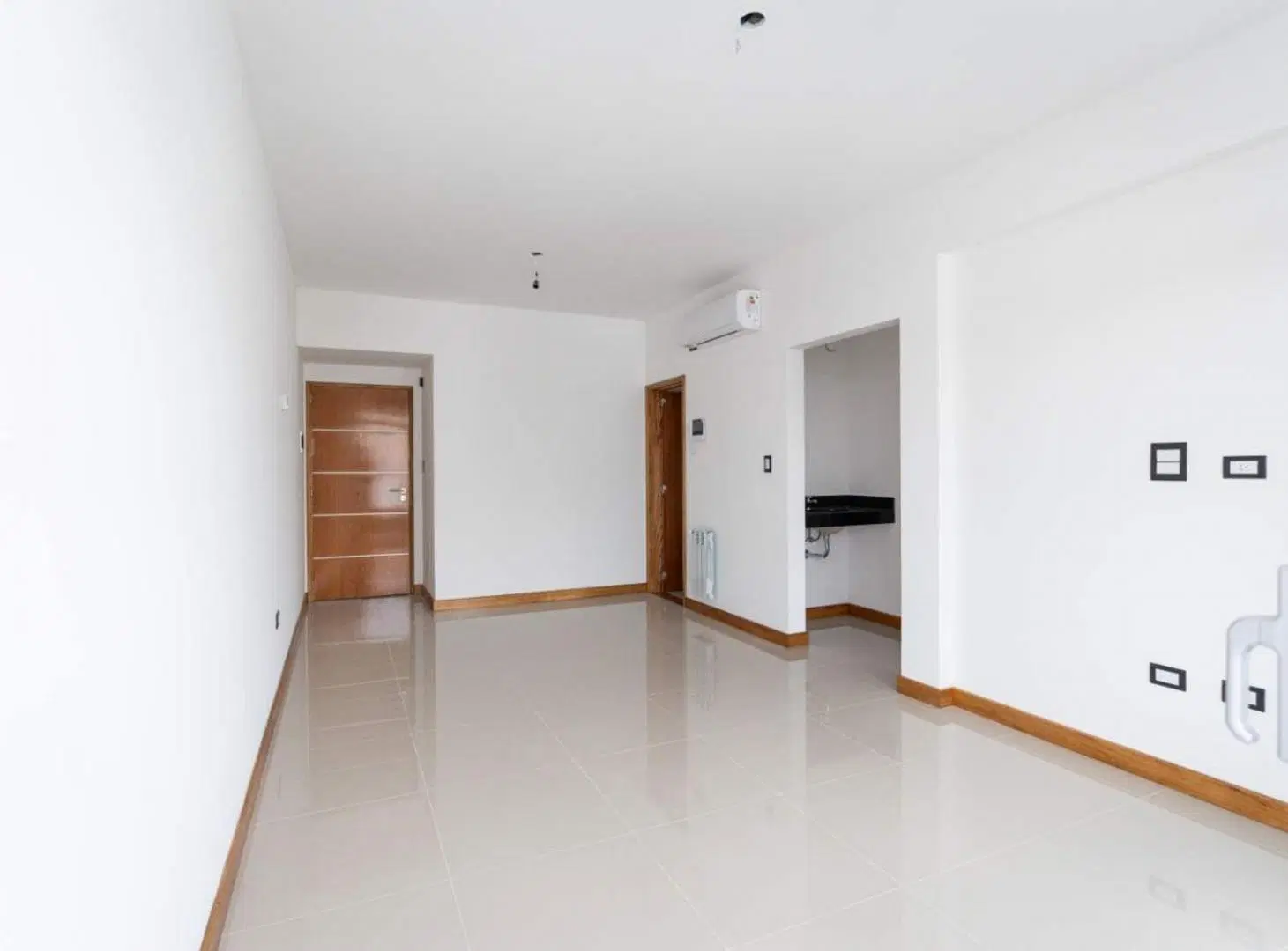 Departamento de un dormitorio en venta, La Plata 3