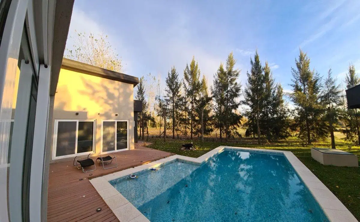Casas en Venta Brandsen 2