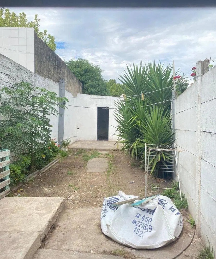 CASA EN VENTA EN LOS HORNOS 5