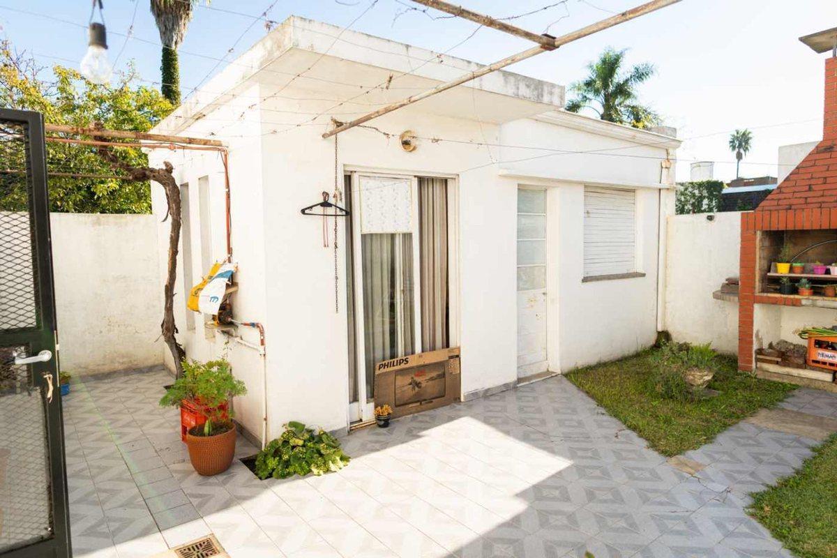 Foto de Casa en Venta en Berisso, imagen 2