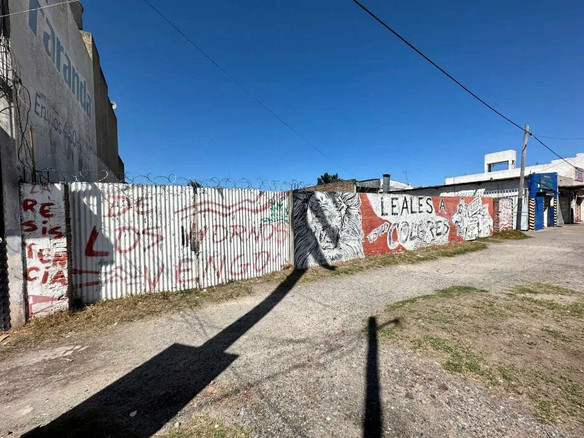 Lotes en venta sobre Avenida, La Plata 3