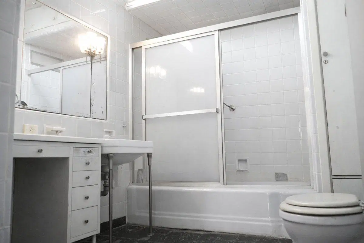 Casa PH en VENTA Avellaneda 3 ambientes 4