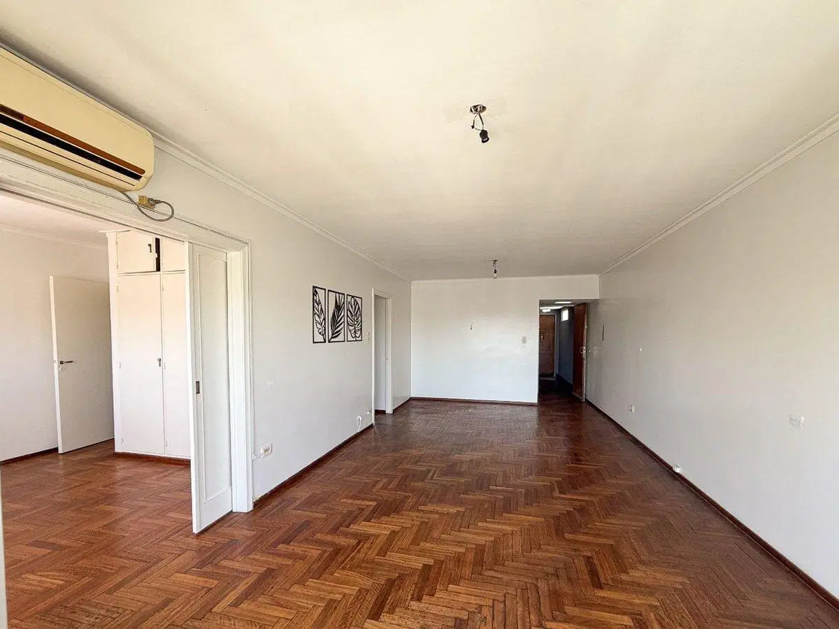 Departamento de 2 Dormitorio con Estudio y cochera 2