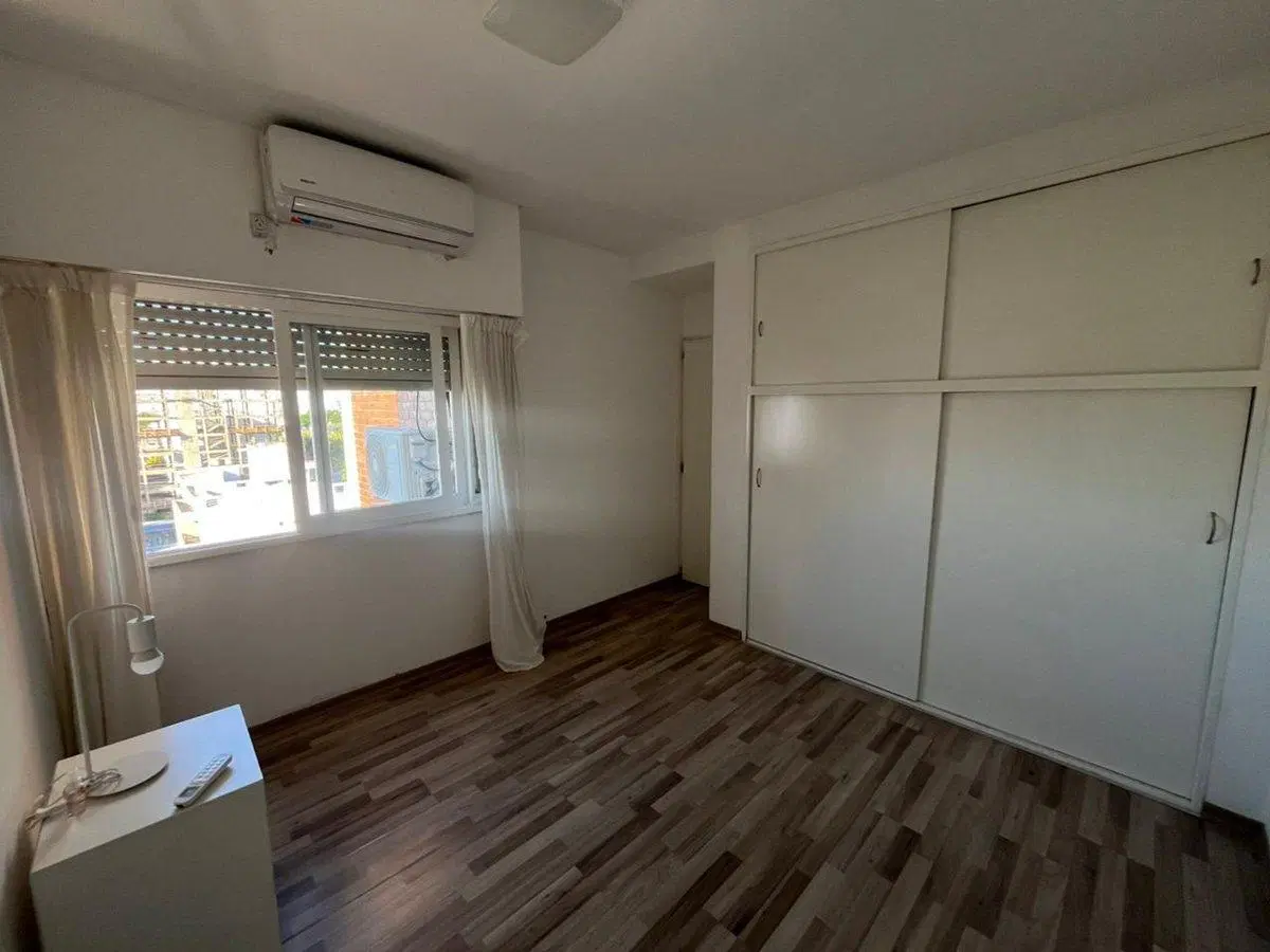 Departamento de dos dormitorios con cochera 3