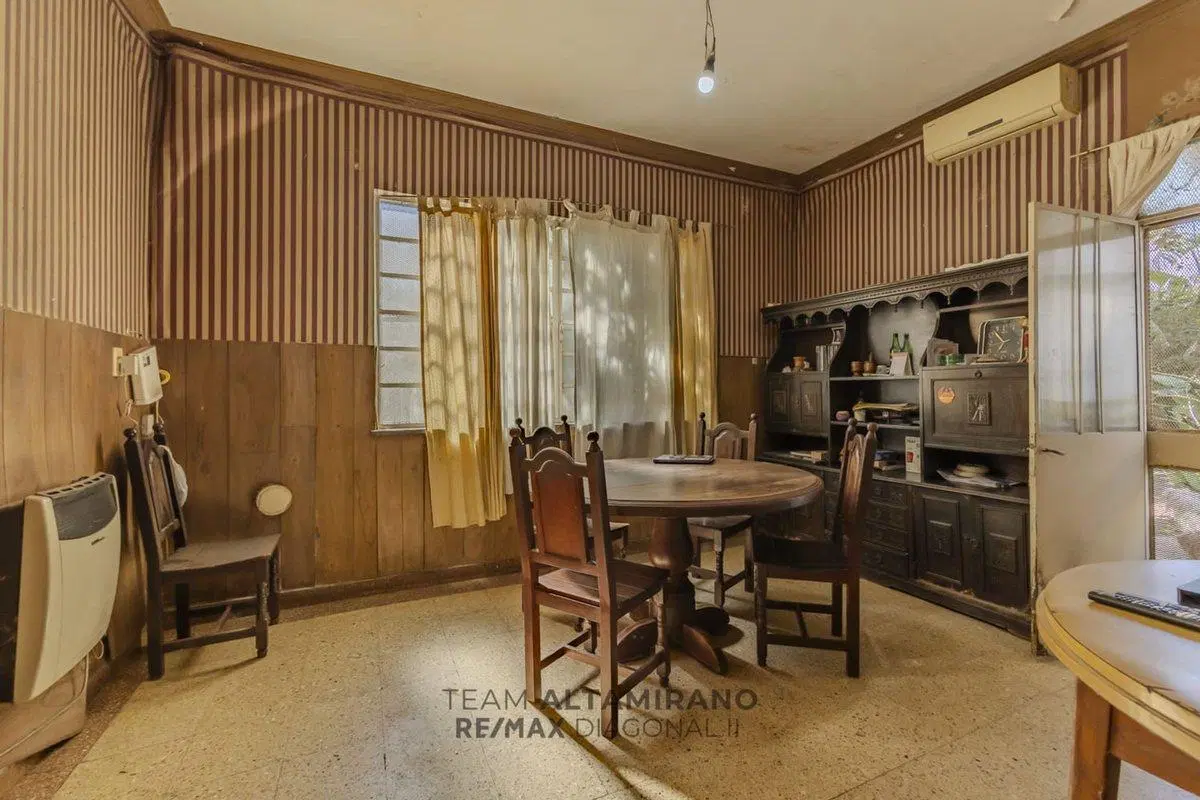 CASA EN VENTA 3 DORMITORIOS EN LA PLATA 2