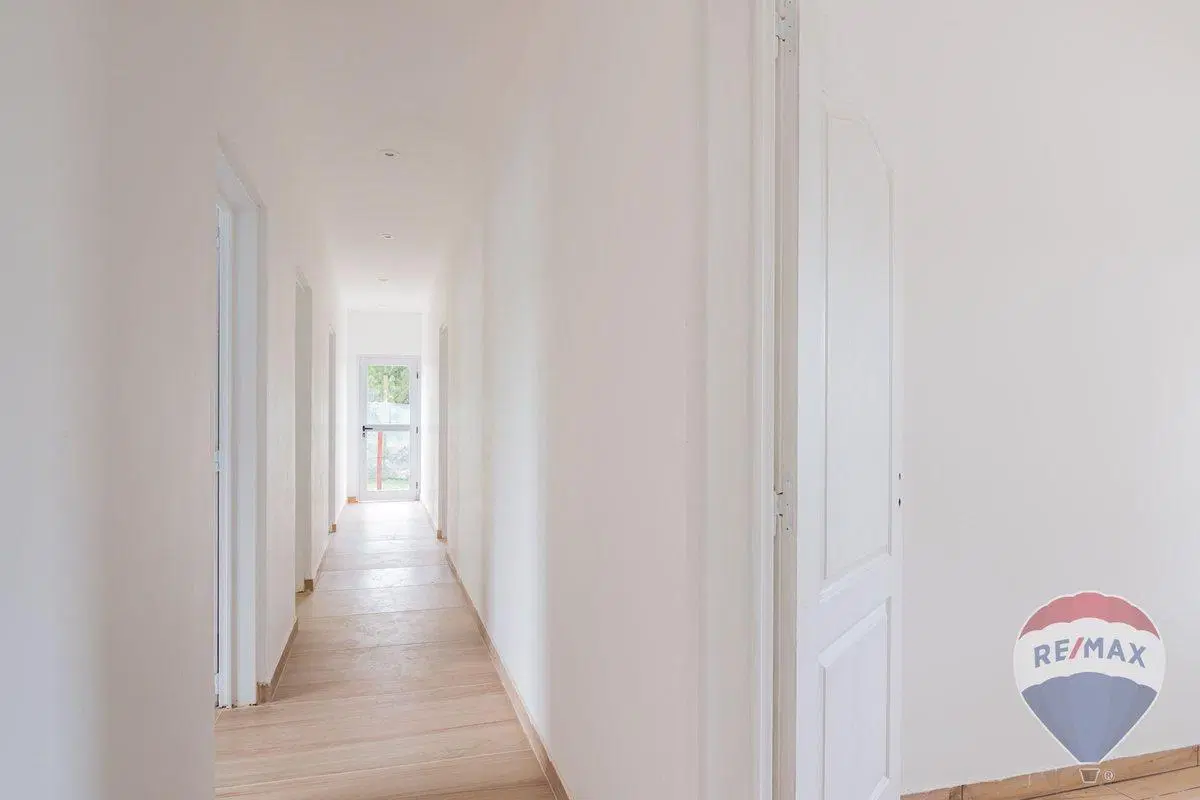 CASA EN VENTA EN MIRALAGOS 2 4