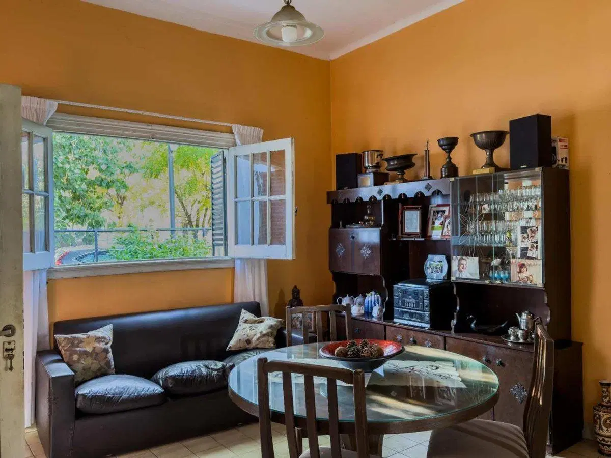 Casa en Venta en Los Hornos 5