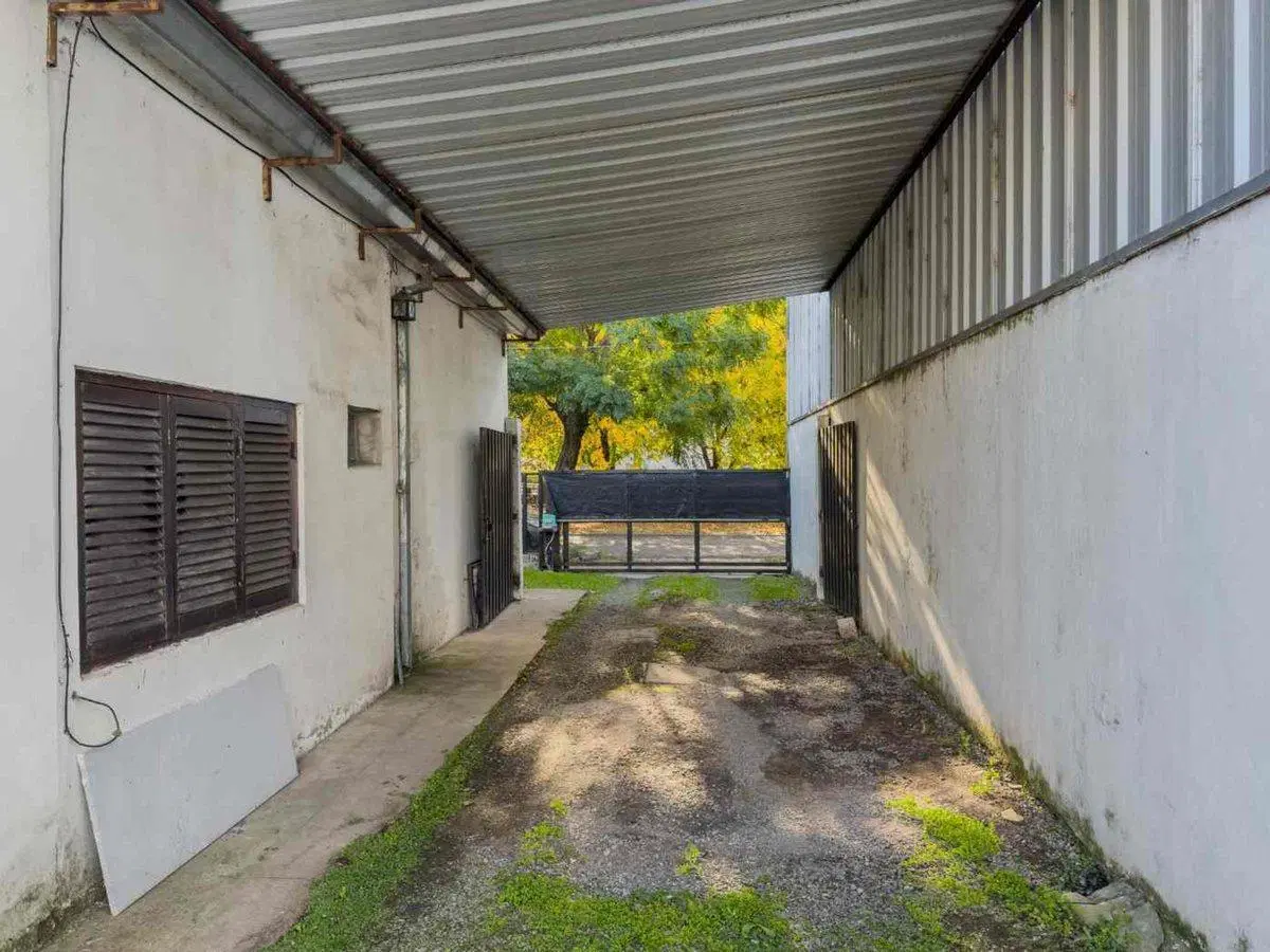 Casa en Venta en Los Hornos 4