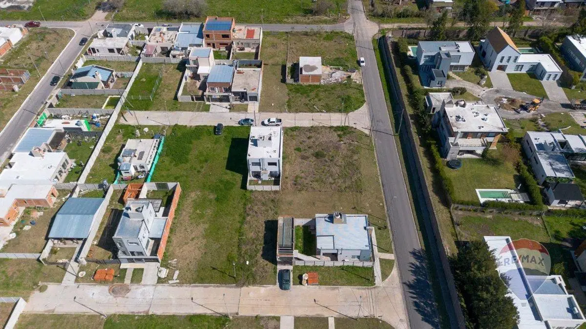 LOTE EN VENTA EN HUDSON 5
