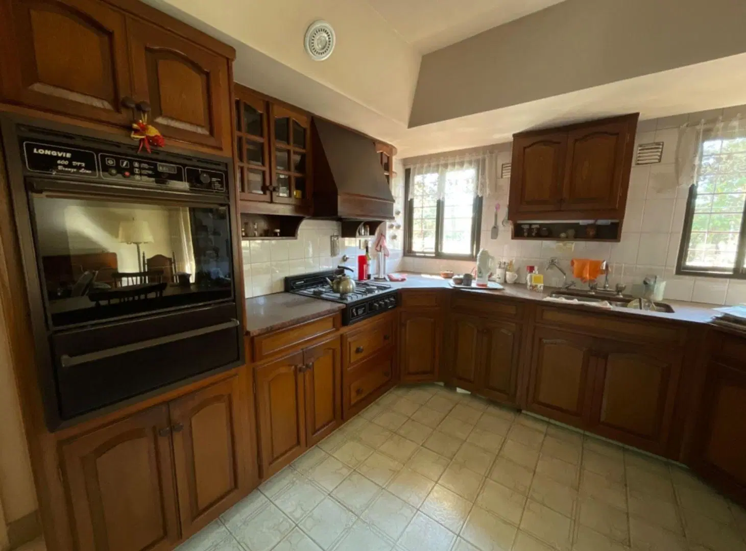 VENTA DEPARTAMENTO BERNAL CENTRO 3 DORM COCHERA 4