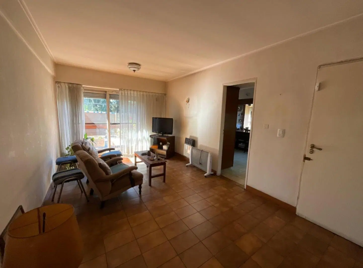 VENTA DEPARTAMENTO BERNAL CENTRO 3 DORM COCHERA 5