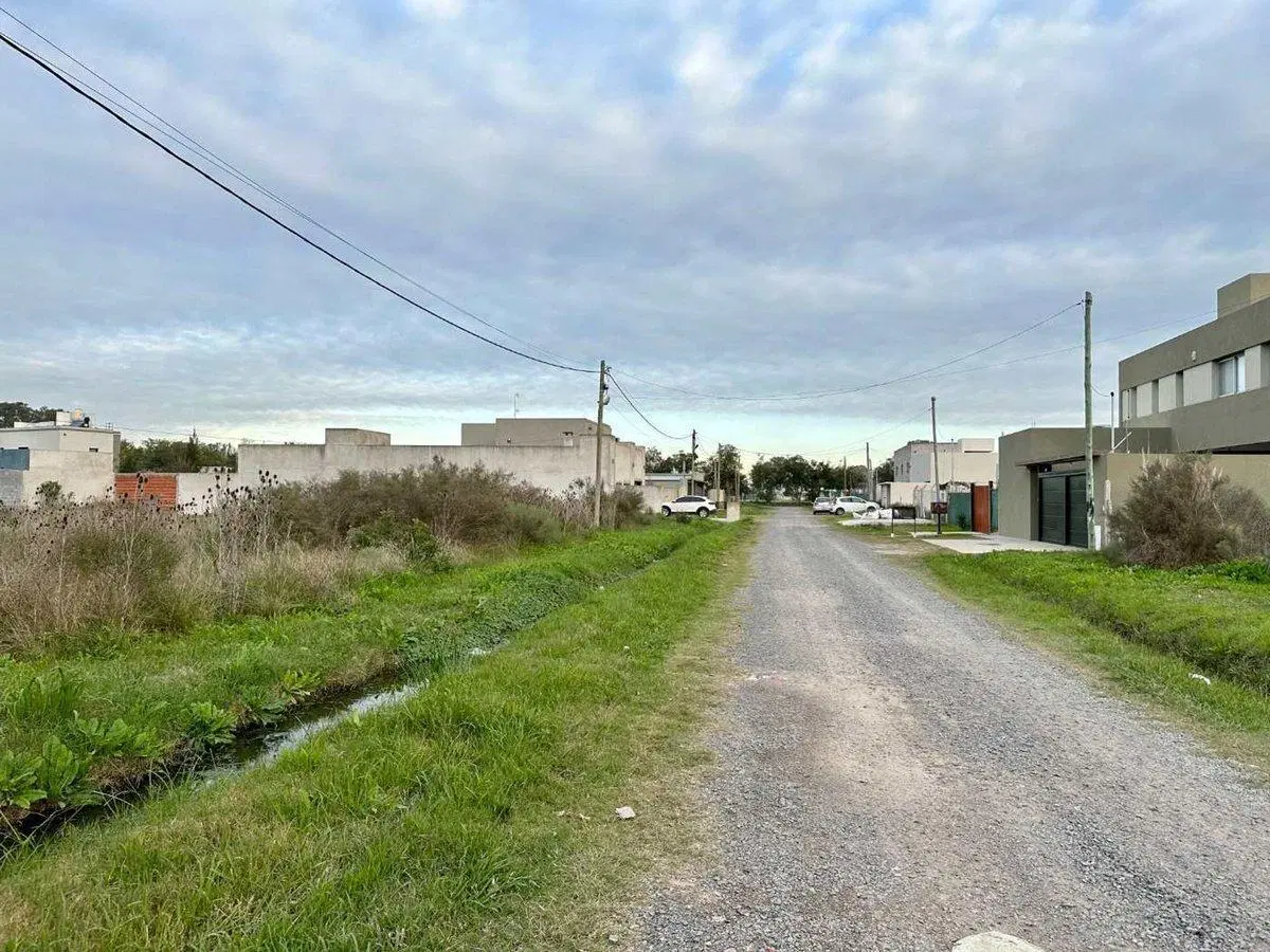 Lote en Venta, La Plata 8