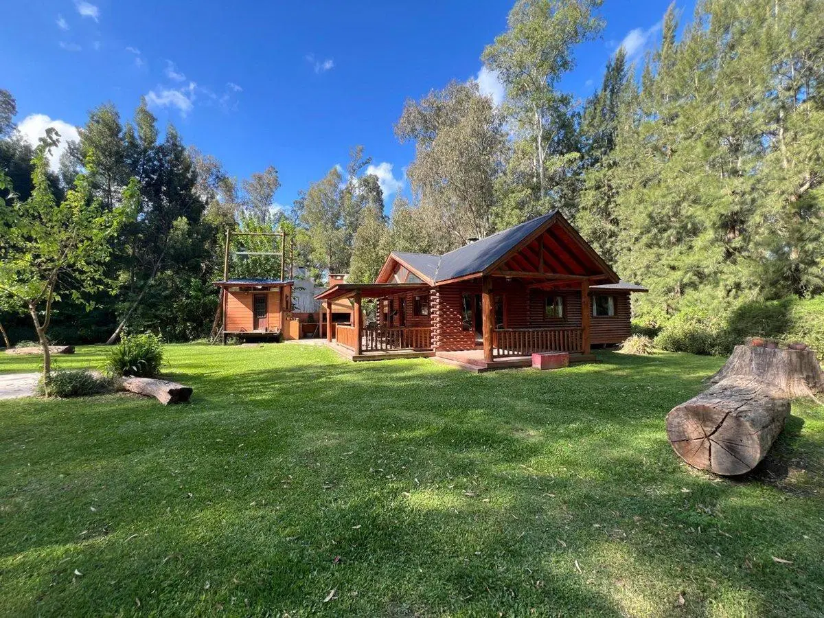 CASA EN VENTA EN BARRIO CERRADO LOS BOSQUECITOS 2